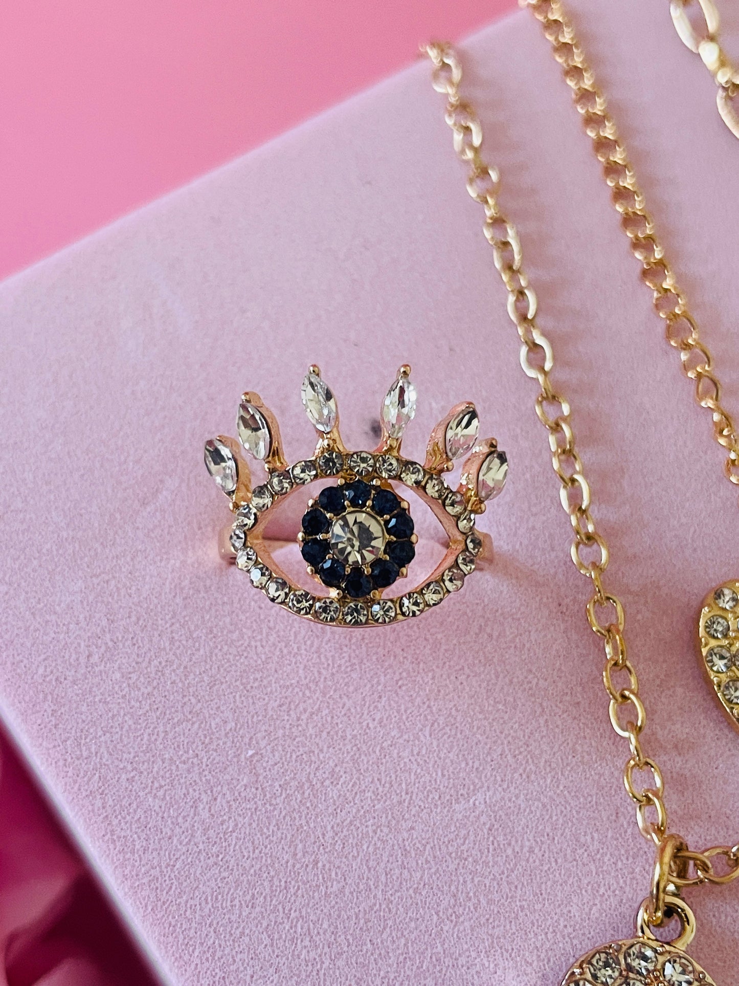 Hamsa Hand Jewelry Set: Spiritual Amulet for Protection